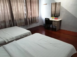 Standard Double Room With Ac in Kuching