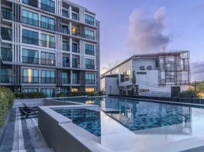 Prime spot Pool Gym Boat Ave C232