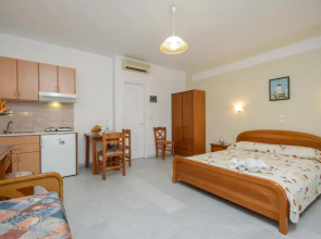 Antonia Studios