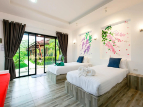Siri Lanta Resort  (SHA Extra Plus)