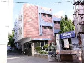 Vandana Hotel