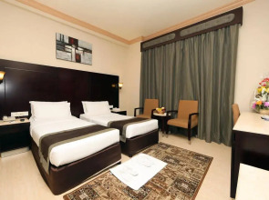 Signature Inn Deira - Free Parking
