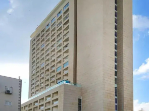 1202 GO to Leonardo Bat Yam