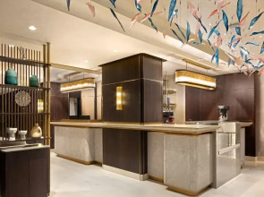 Bentley Hotel Old City