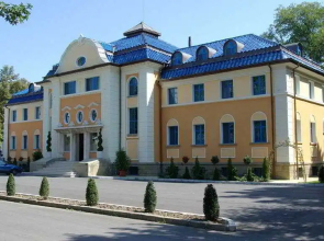 Anna-Kristina Hotel