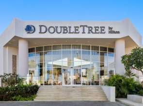 DoubleTree by Hilton Sharm El Sheikh - Sharks Bay Resort