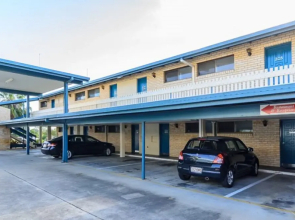 MAS Country Gladstone Palms Motor Inn