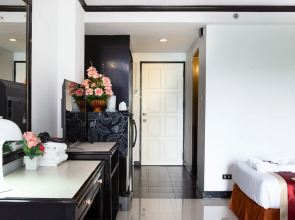 Town In Town Garden Resort