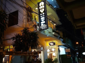 Amy Hostel Hue