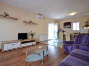 Apartment Dević Zadar/Sukošan