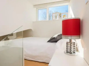 Cottage near the beach in Colares