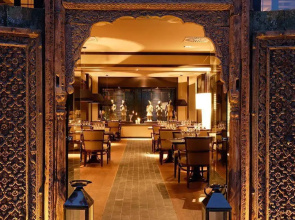 Asia Gardens Hotel &Thai Spa