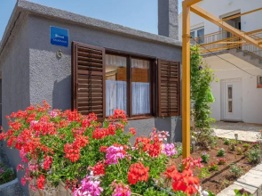Apartments Klavdija