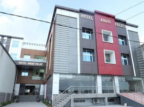 Hotel amar Palace
