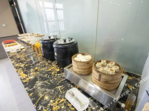 Elong ME Hotel (Wuhu Ruifeng Commercial Expo City)
