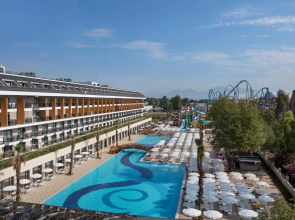 Aydinbey Queen's Palace & Spa - Ultra All Inclusive Resort