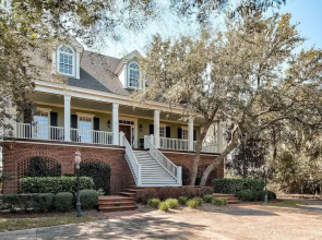 162 Marsh 5 Br home by RedAwning