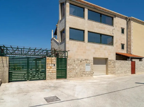Amazing Home in Cavtat With Outdoor Swimming Pool, Wifi and 2 Bedrooms