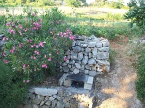 Holiday Home Loznati