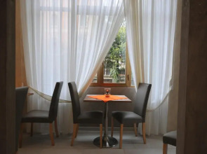 Отель Montecarlo