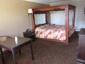 Oak Tree Motel