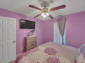 Charming Comfortable Memphis Getaway 3 Bedroom Home by Redawning