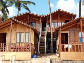 Fernandes Bar and Restaurant