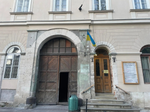 Apartment on Prospekt Svobody 26