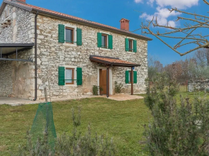 Traditional Stone Holiday House for up to 8 Persons