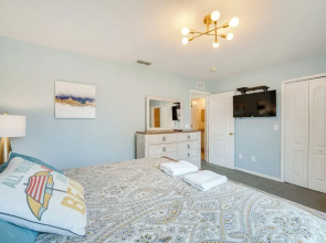 9 Mi to Disney: Davenport Townhome w/ Patio