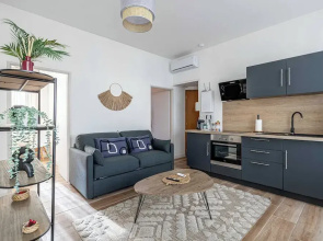 Sublime 2 Bedroom Apart.- Cannes Residential Area