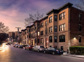 Maverick Suites at 89 Marion