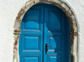 Nikos Villas