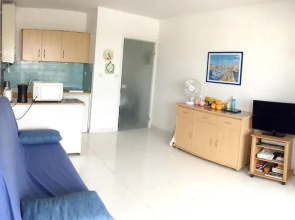 Studio in Cap D'agde, With Wonderful sea View and Furnished Balcony -