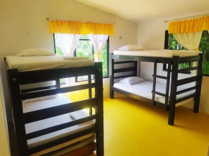 amalaya hostel