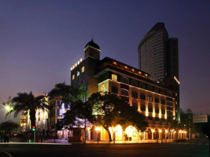 Honlux Apartment