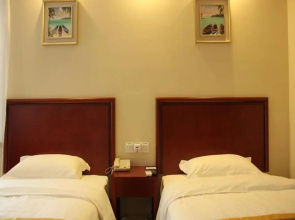 Greentree Inn Xinjiang Bole Wanxianghui Express Hotel