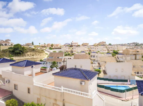 Modern Apartment Near Torrevieja in Alicante With a Roof Terrace