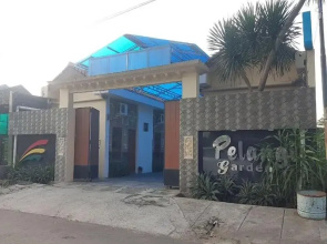 Pelangi Garden Syariah by OYO Rooms