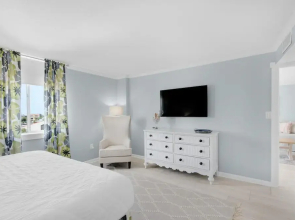 Dolphin Point 404c