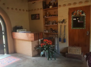 Since 2006 African Silhouette Offers Safe, Tranquil and Highly Recommended Stays