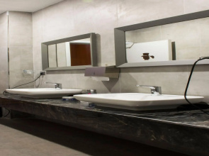 Vespia Hotel