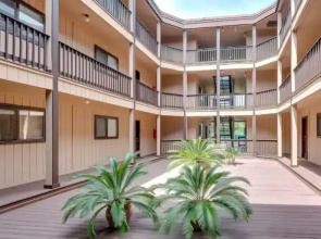 Palmetto Beach Hideaway - Hhbt Resort 2 Bedroom Villa