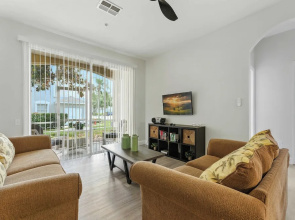 Resort Condo 3BR - Pool Balcony Near Disney