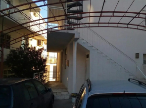 Studio Apartment Markomatea