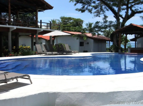 Agua Dulce Beach Resort
