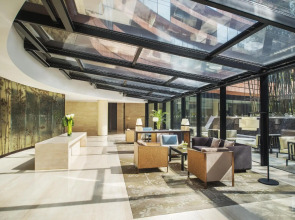 HUALUXE Shanghai Twelve at Hengshan by IHG