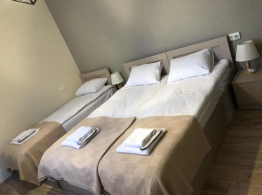 Baqari Inn