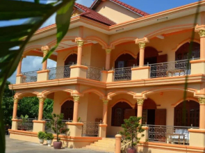 Kampot Manor
