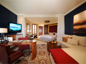 Отель Raffles Dubai